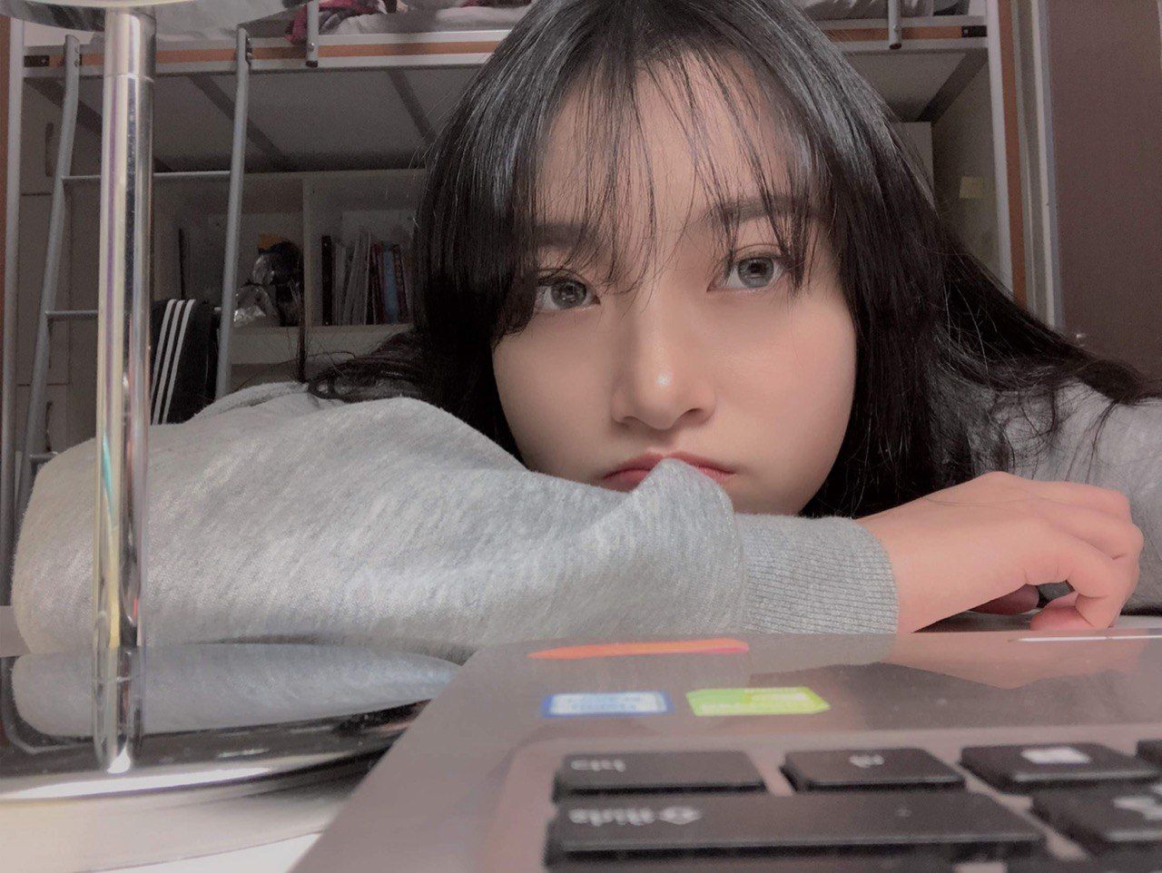 TWZP - 清纯的邻家小妹被渣男骗财又骗色