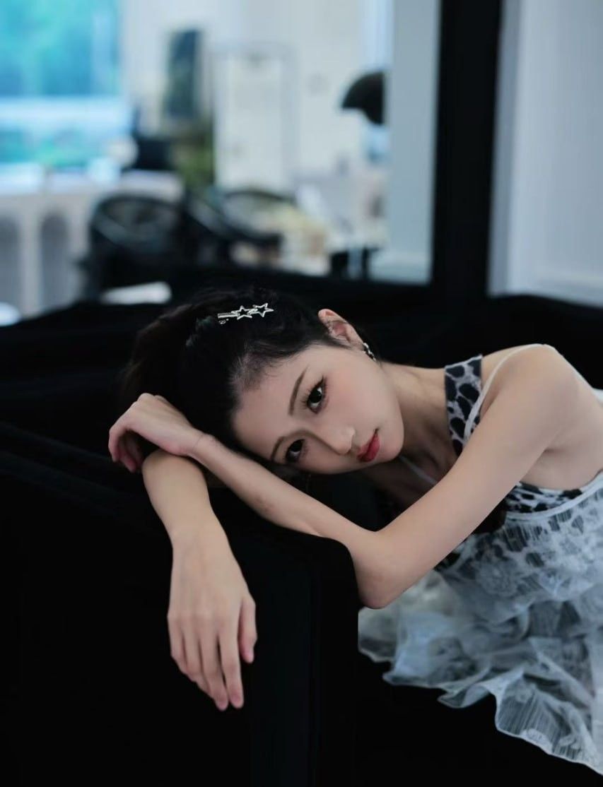 【大学生私房拍摄】四位高颜值学妹大尺度私拍（10）