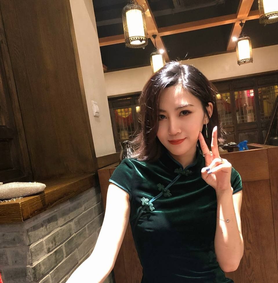 抖音御姐网红 芥末小章鱼 大尺度视图