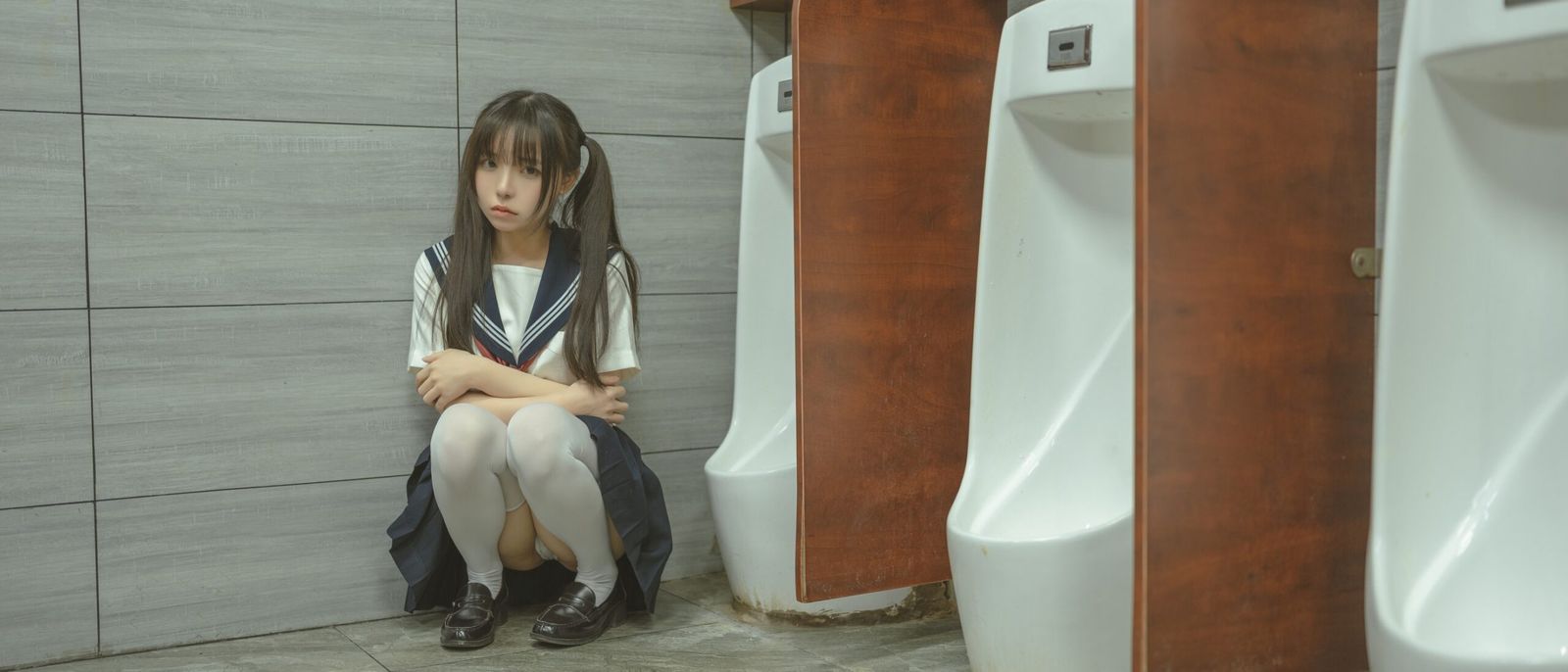 六味帝皇醬 廁所JK無碼版