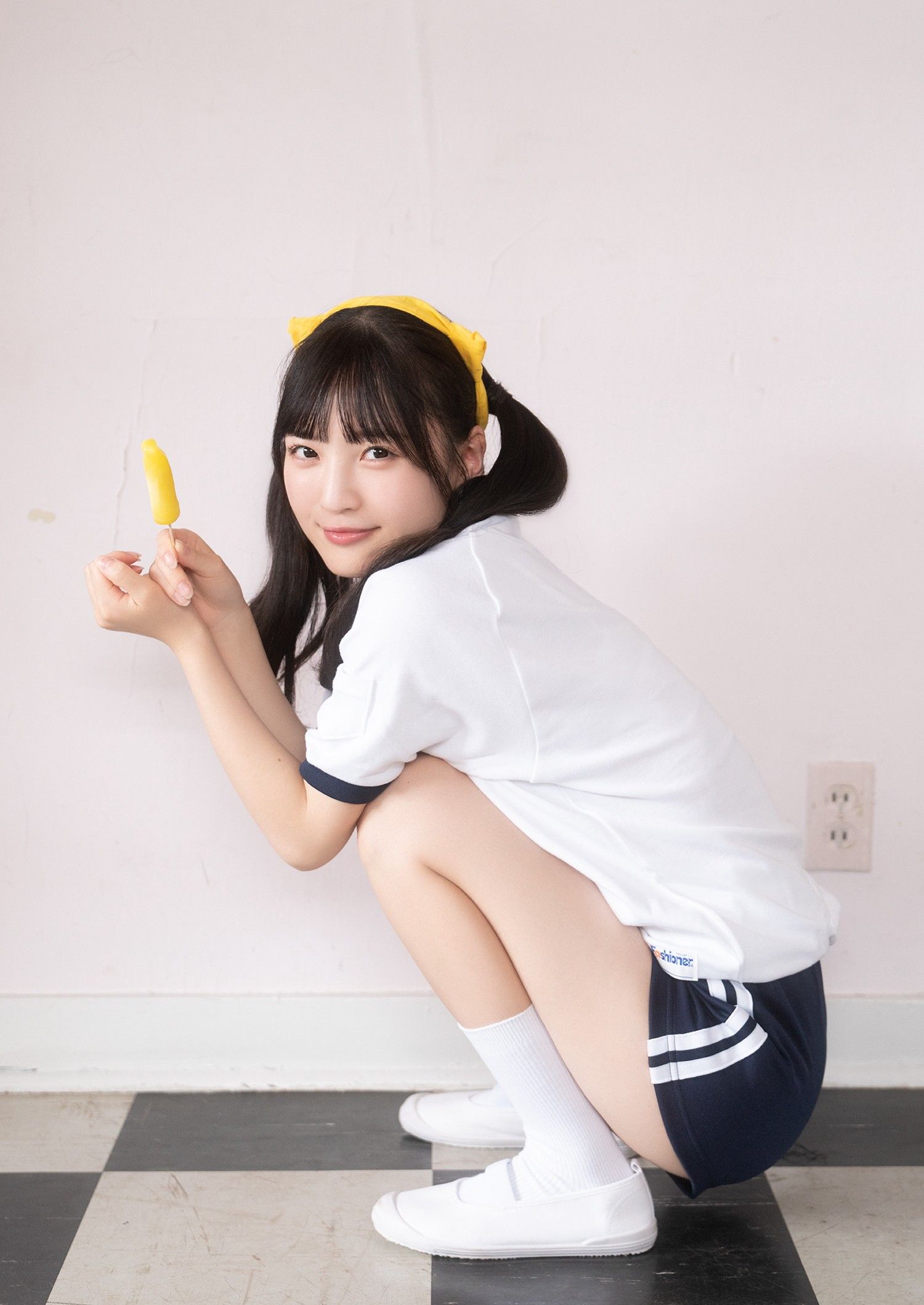 由良ゆらデジタル限定 YJ Photo Book