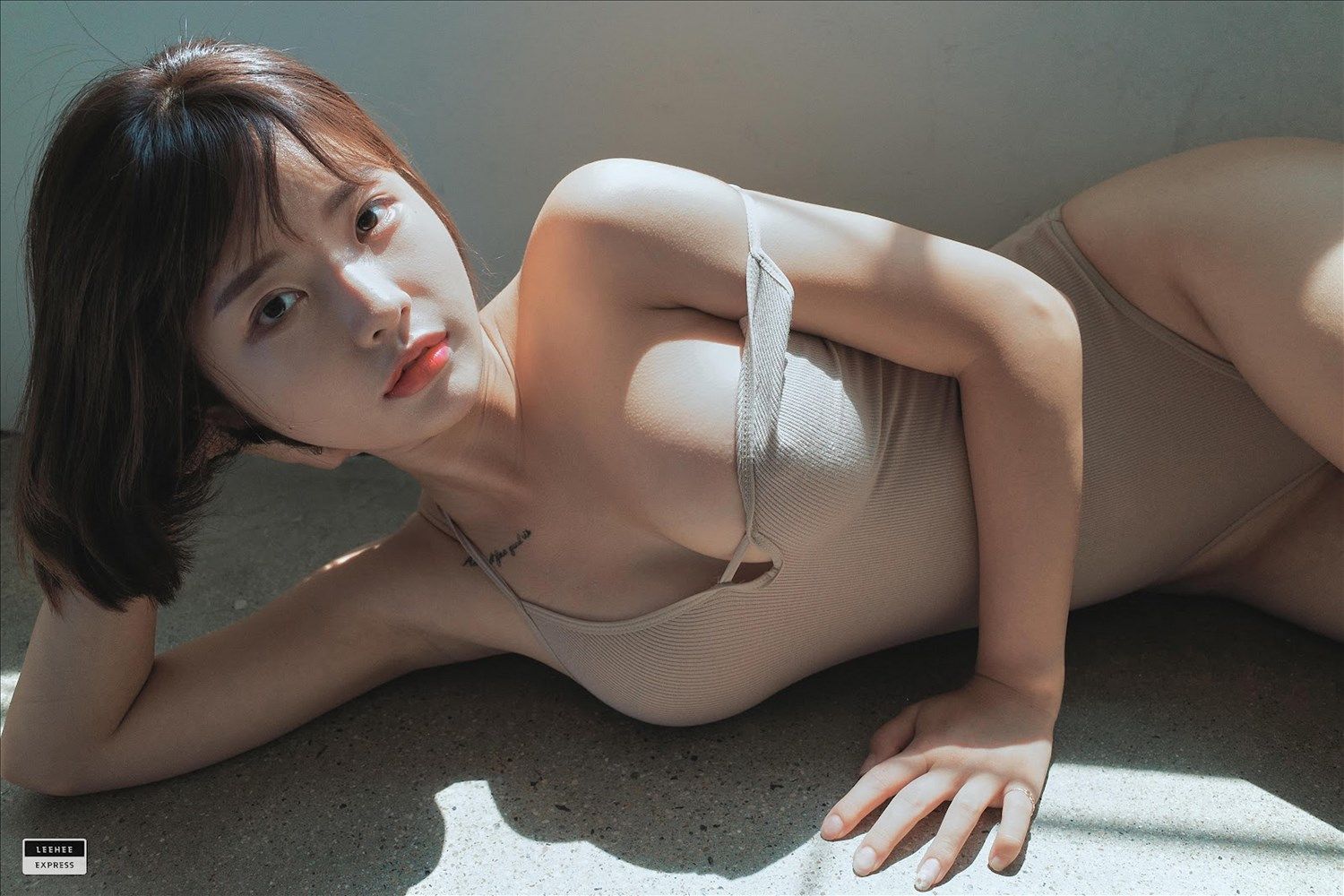 [LEEHEE EXPRESS] LEDG-044 U.hwa