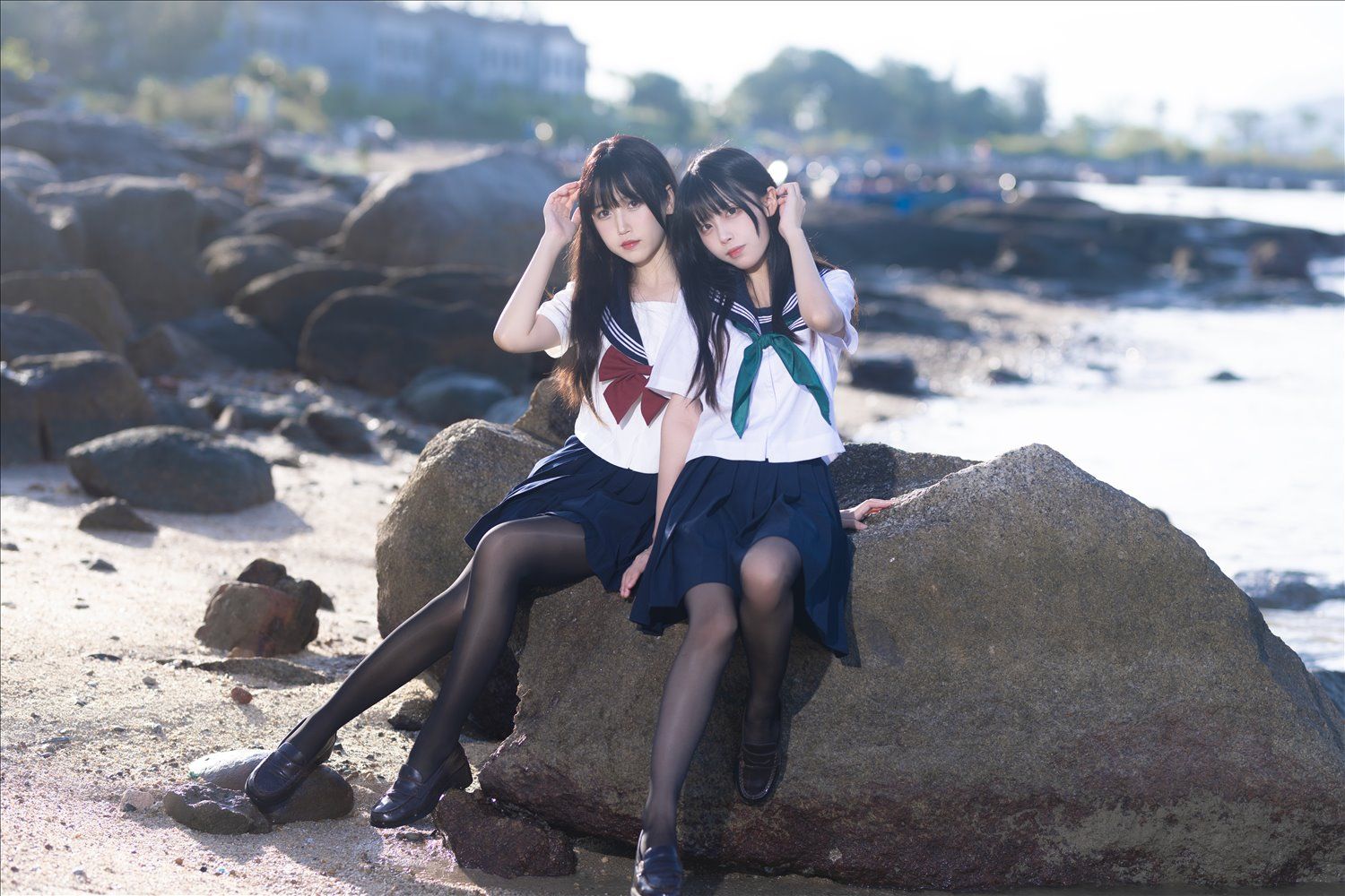 不呆猫&三無人型 - 水手服百合黑丝