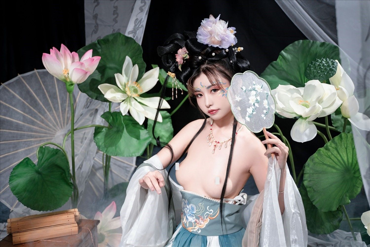 爆机少女喵小吉 - 月华清