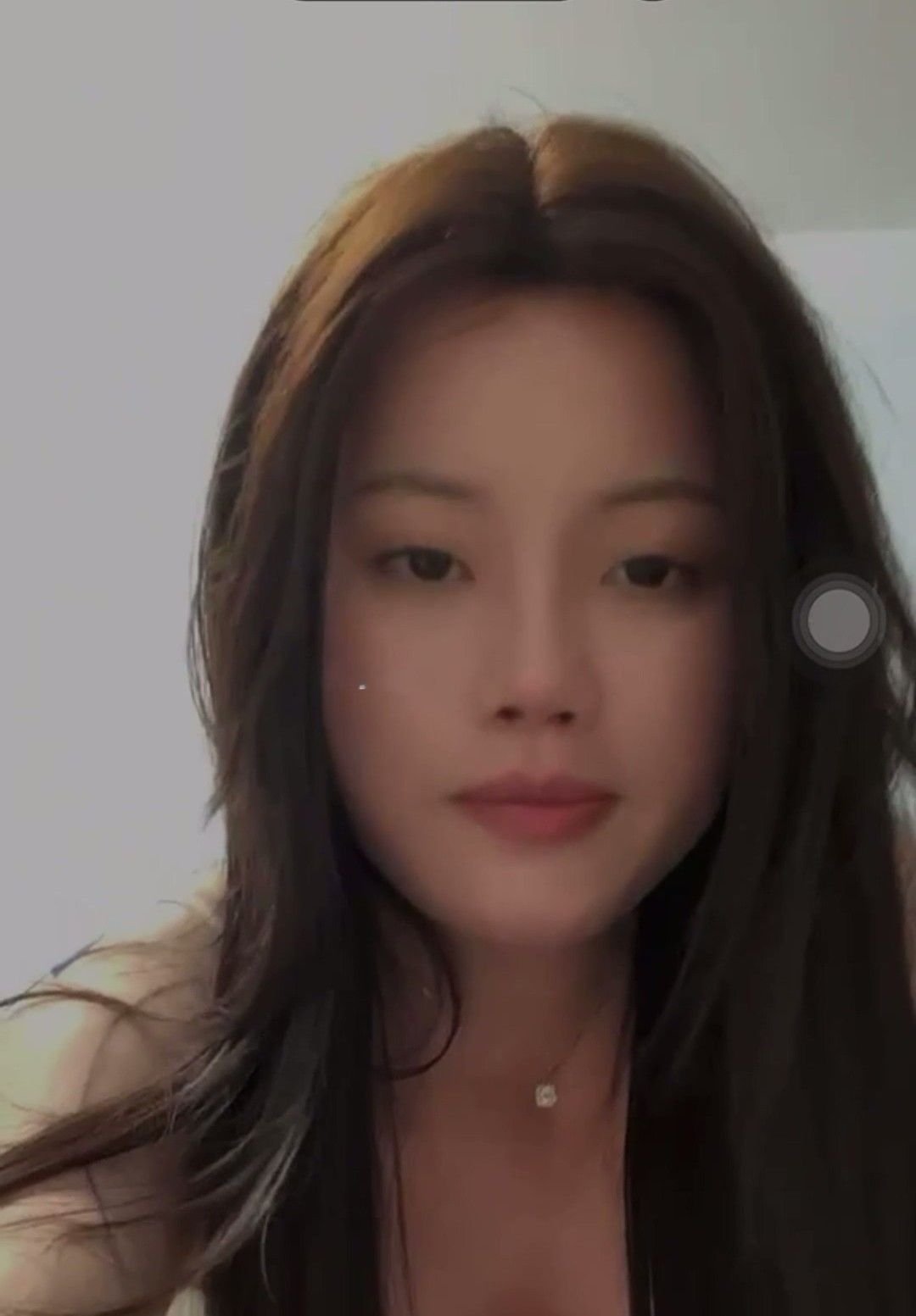 抖音清纯带货主播小羽