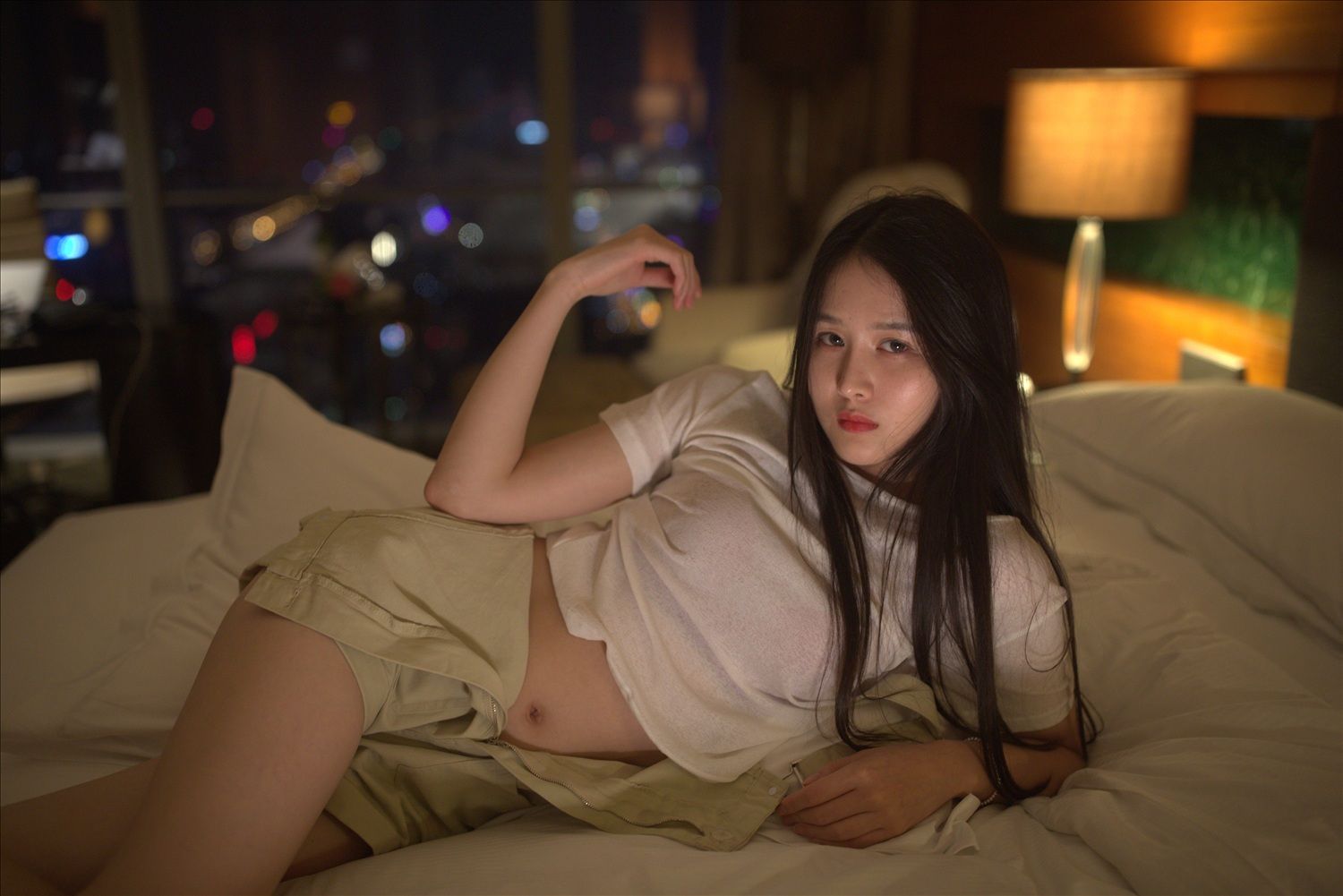 国模素素大尺度私拍